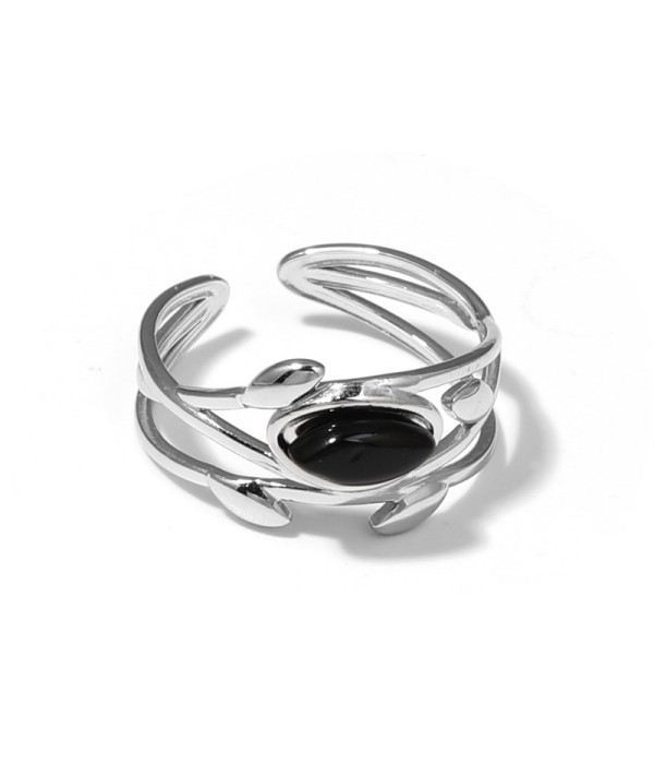 Anillo plateado de líneas entrelazadas con...