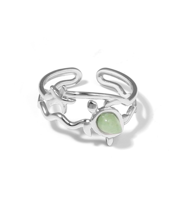Anillo plateado con motivos marinos y piedra