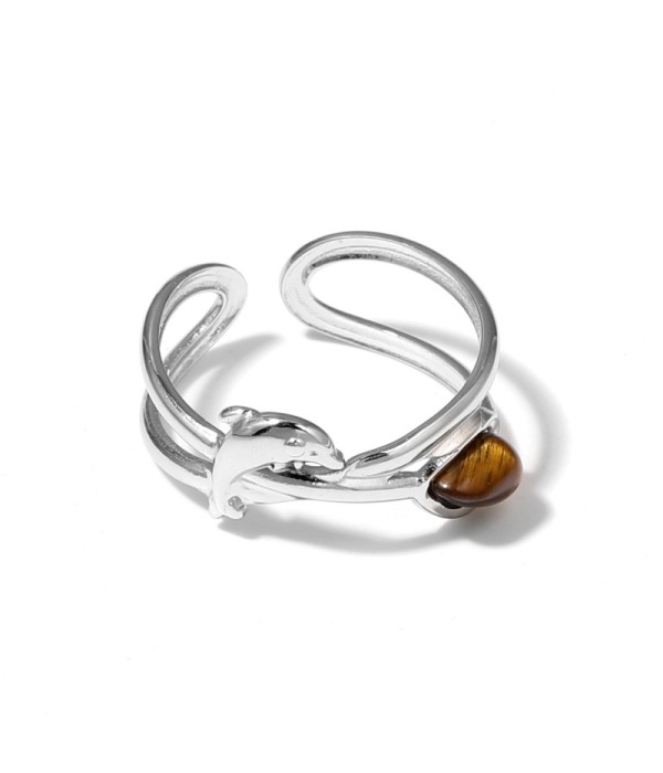 Anillo plateado con diseño de delfín y piedra
