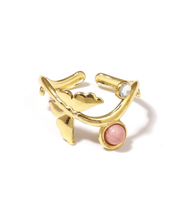 Anillo dorado con diseño de mariposa y piedra