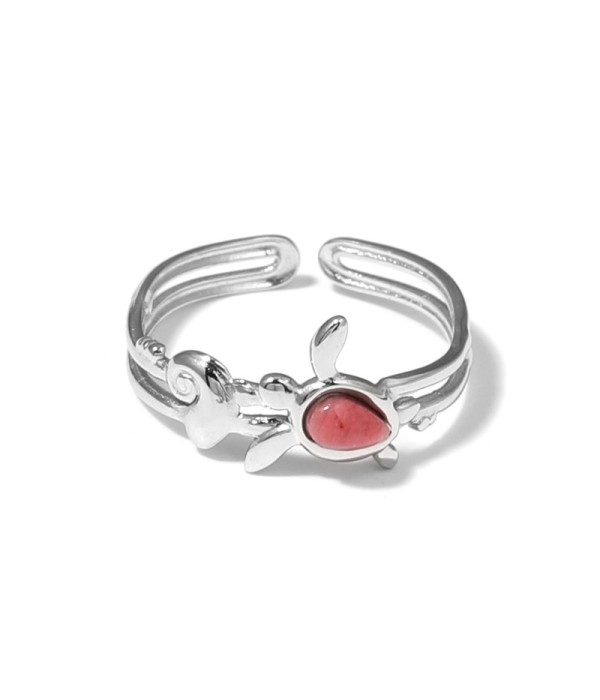Anillo plateado con motivos marinos y piedra