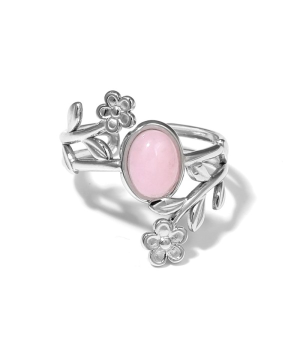 Anillo plateado con detalles botánicos y piedra