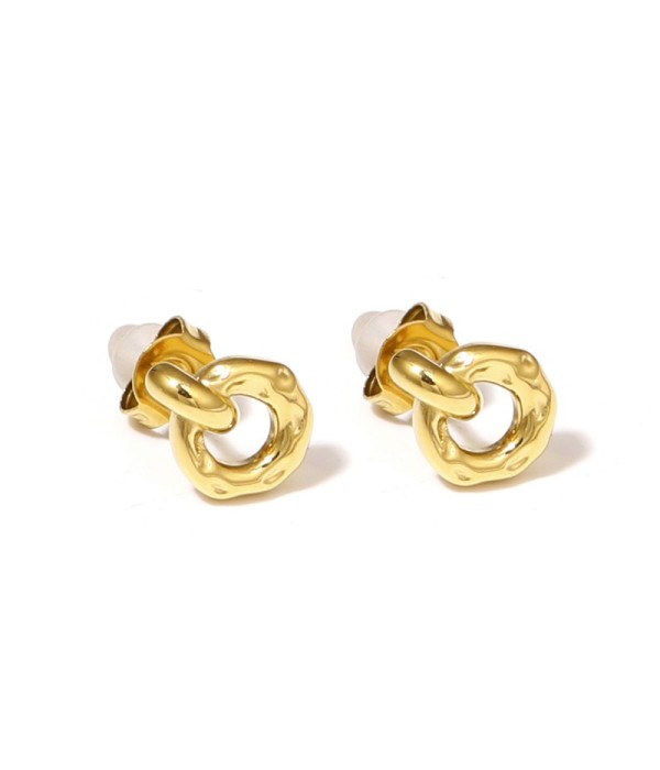 Pendientes dorados de dos aros entrelazados con textura martillada