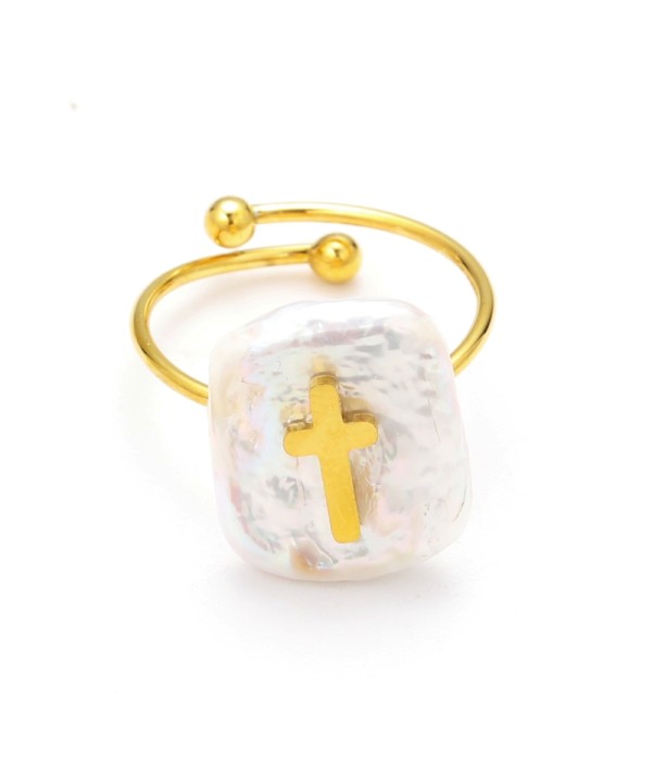 Anillo abierto dorado de perla con cruz