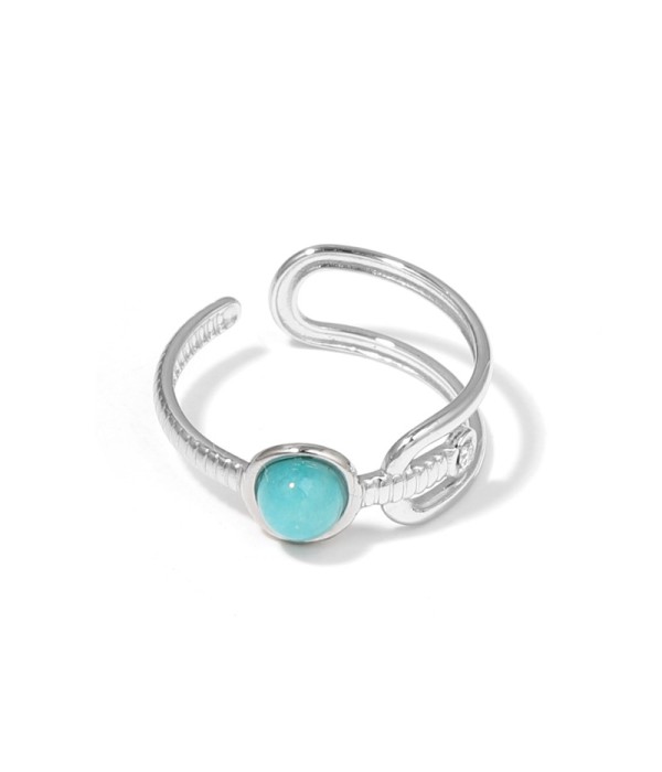 Anillo plateado de piedra con diseño de hebilla y circonita