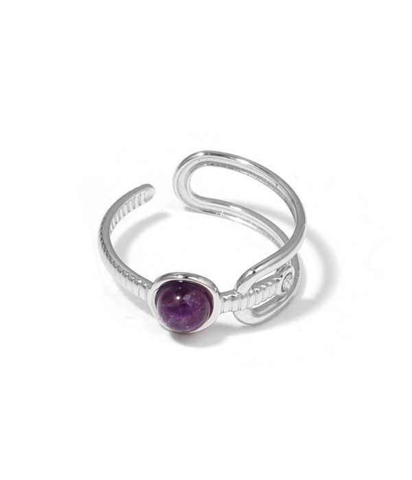 Anillo plateado de piedra con diseño de hebilla y circonita 2