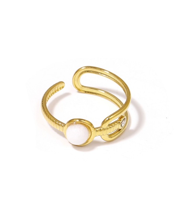 Anillo dorado de piedra con diseño de hebilla y...