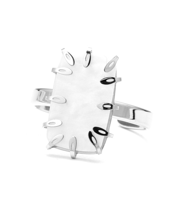 Anillo abierto plateado de rectángulo