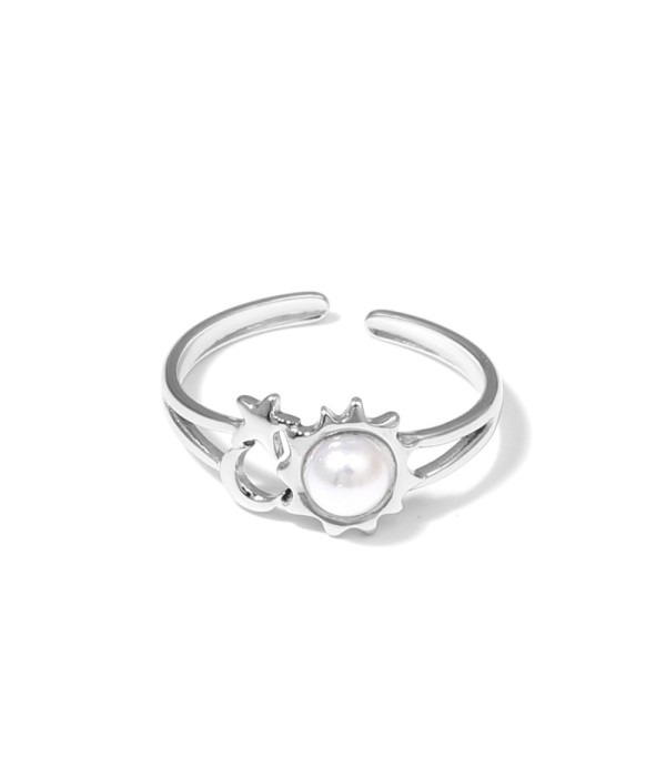 Anillo plateado de sol, luna y estrella con piedra