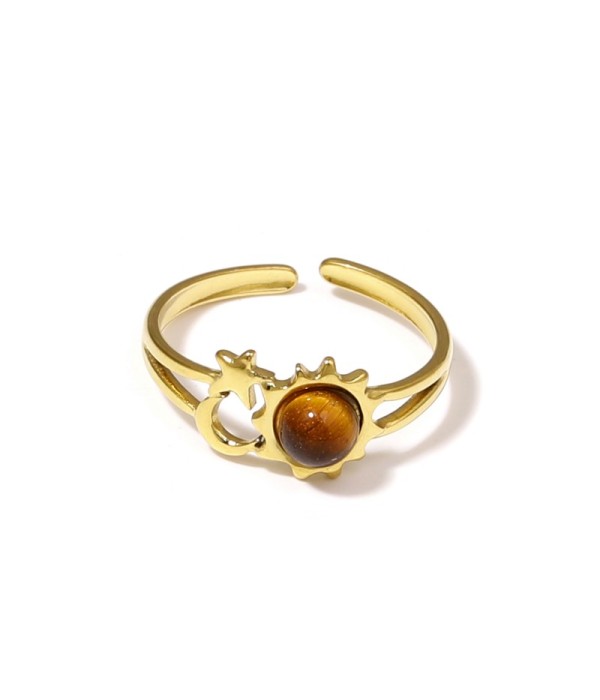 Anillo dorado de sol, luna y estrella con piedra