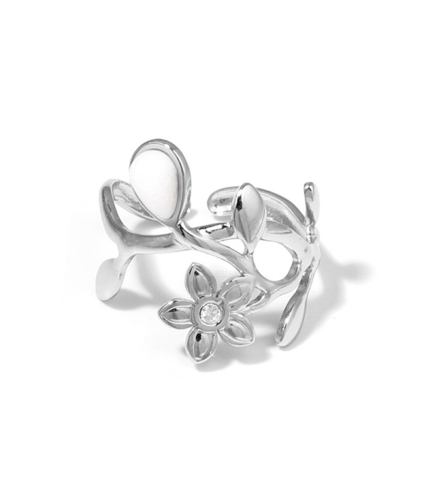 Anillo plateado de flores y hojas con piedra