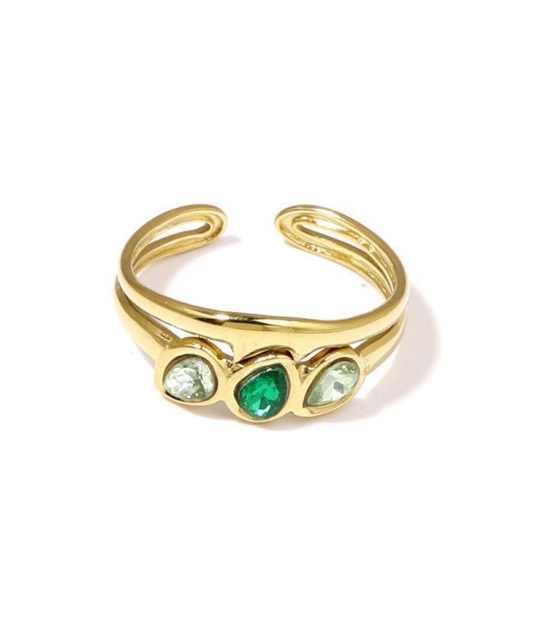 Anillo dorado con tres circonitas de colores