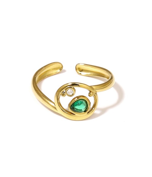 Anillo dorado con circonitas