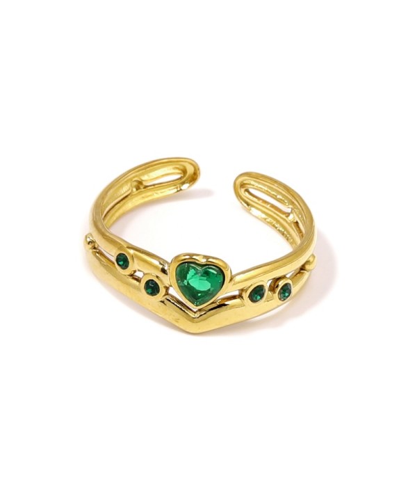 Anillo dorado con circonita en forma de corazón