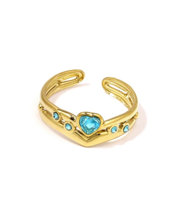 Anillo dorado con circonita en forma de corazón