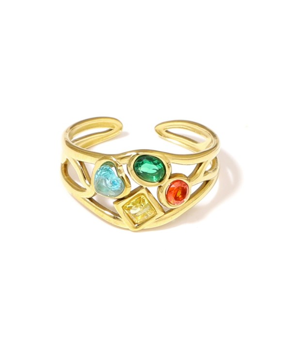 Anillo dorado con circonitas y formas geométricas 2
