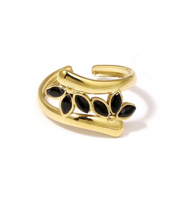 Anillo dorado de hojas con circonitas