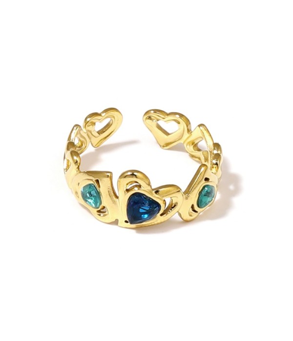Anillo dorado de corazones con circonitas