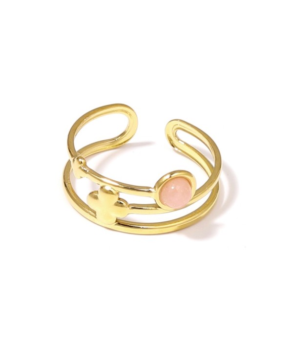 Anillo dorado con trébol de cuatro hojas y piedra