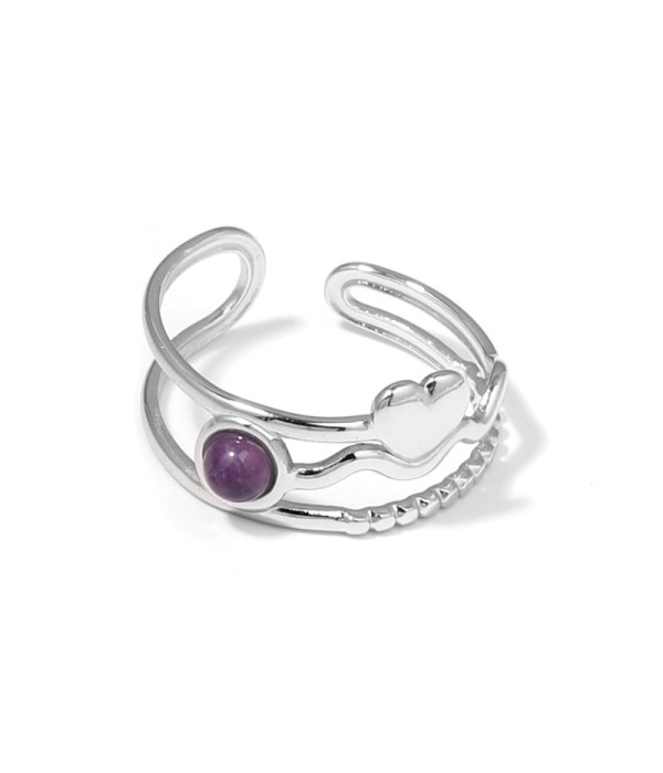 Anillo plateado con corazón y piedra
