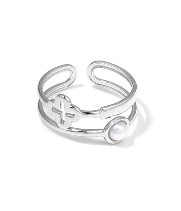 Anillo plateado con trébol de cuatro hojas calado y piedra
