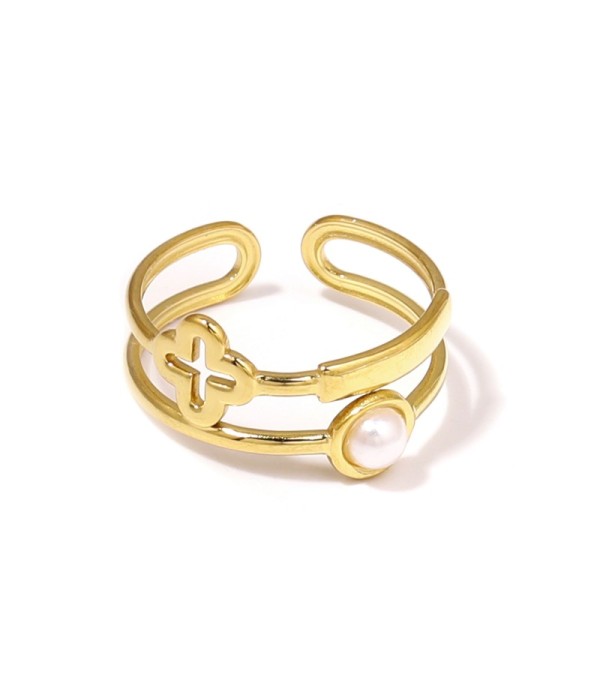 Anillo dorado con trébol de cuatro hojas calado y piedra