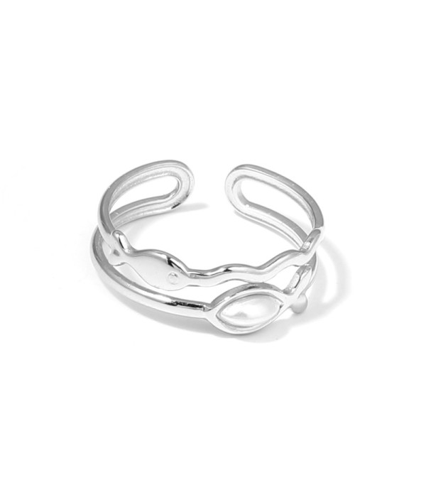 Anillo plateado con siluetas de peces y piedra