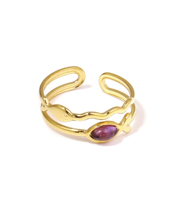 Anillo dorado con siluetas de peces y piedra 2