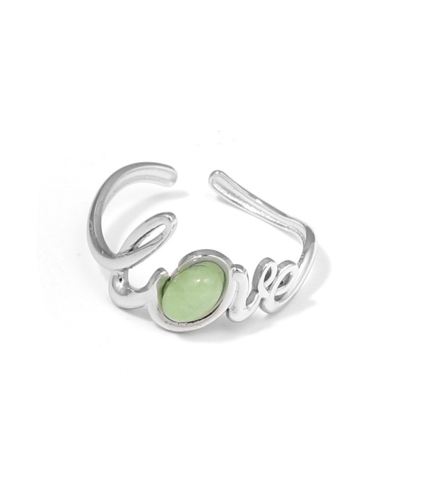 Anillo plateado con la palabra Love y piedra