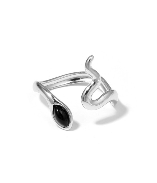 Anillo plateado con diseño de serpiente y piedra