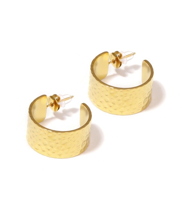 Pendientes de aro dorados con textura