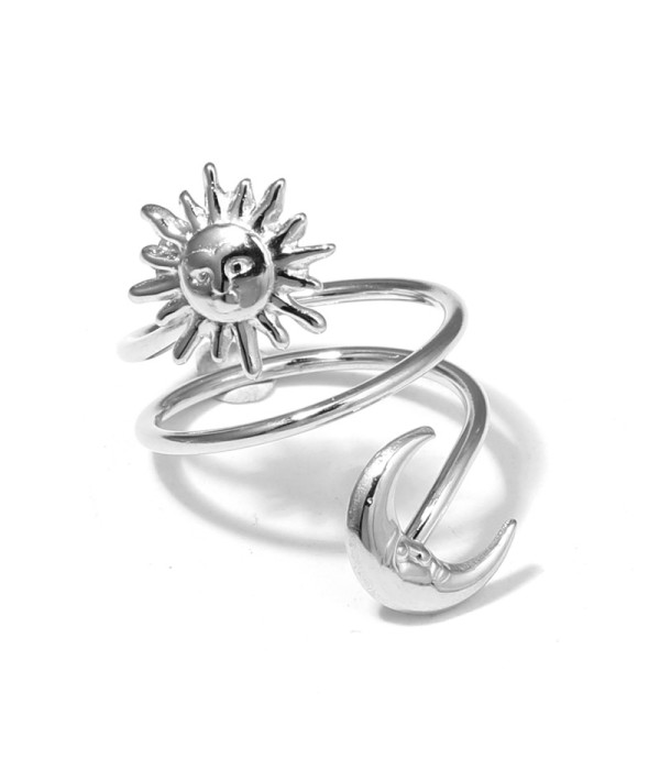 Anillo plateado con sol y luna