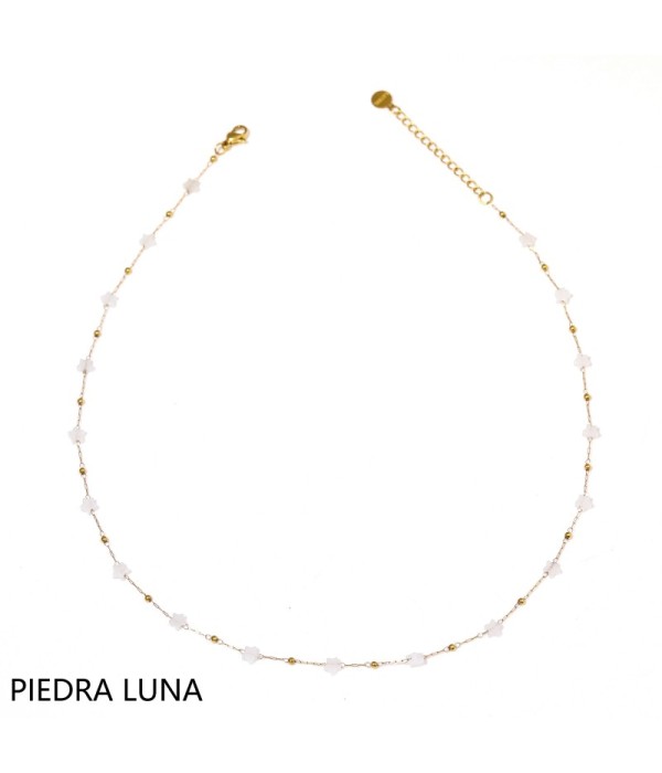 Collar dorado con estrellas de piedra natural