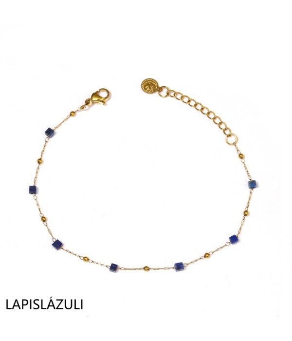 Pulsera dorada con piedras cuadradas y pequeñas cuentas