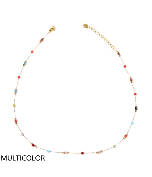 Collar dorado con cuentas cristalinas y cuentas cuadradas