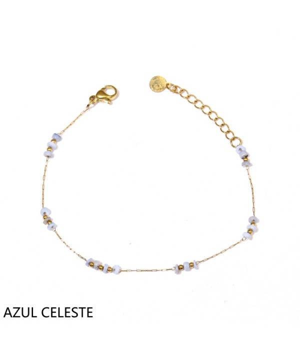 Pulsera dorada con cuentas planas y pequeñas cuentas