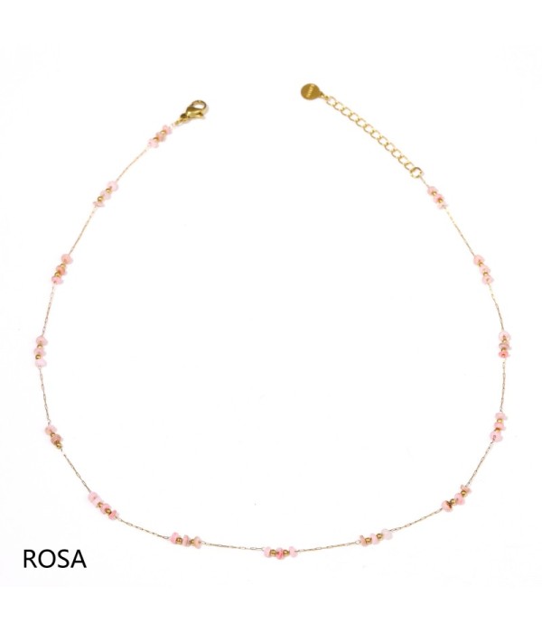 Collar dorado con cuentas planas y pequeñas cuentas