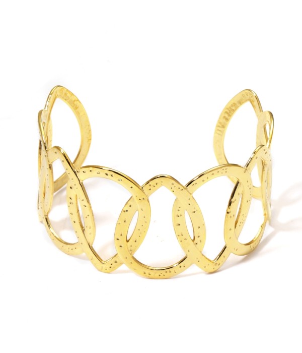 Brazalete dorado calado de gotas de agua