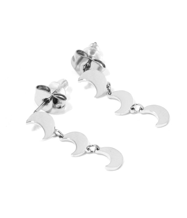 Pendientes plateados con colgantes de luna