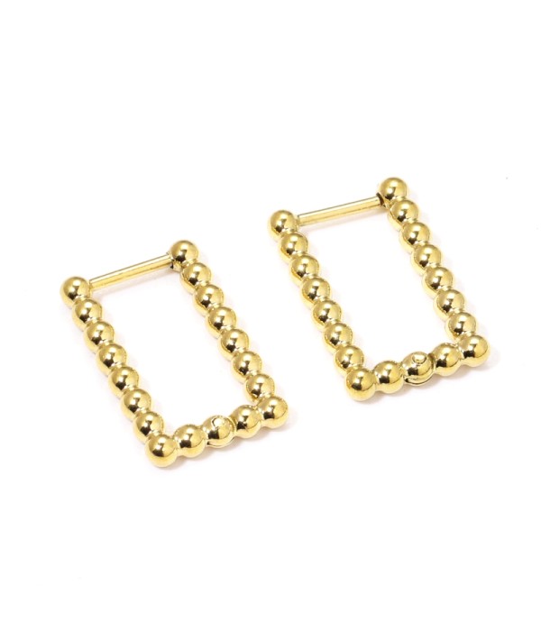 Pendientes de aro dorados con secuencia de esferas en rectángulo