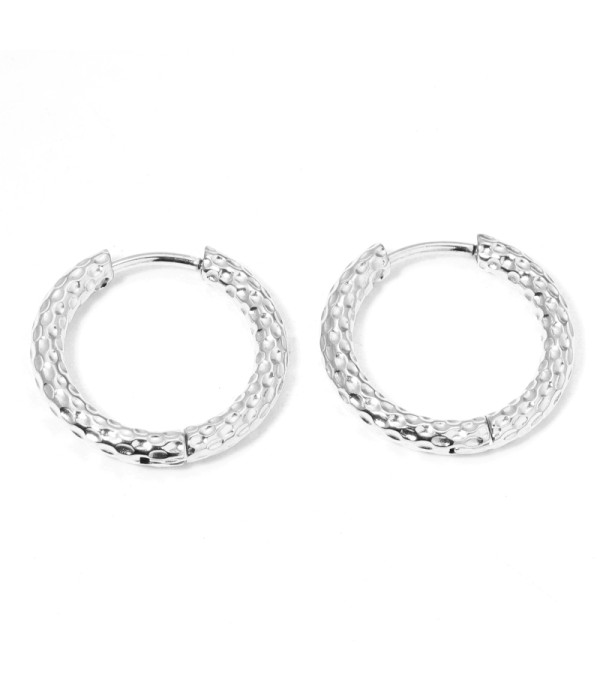 Pendientes de aro medianos 14mm texturizados martillados