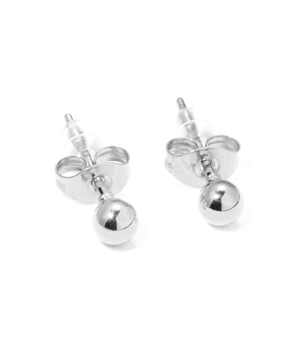 Pendientes pequeños de 4mm