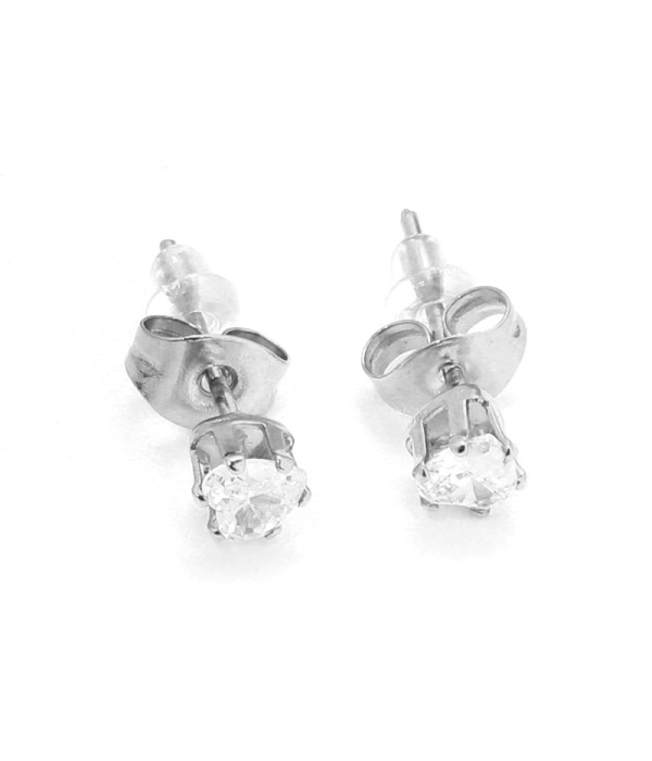 Pendientes pequeños con circonitas de corazón de 4mm