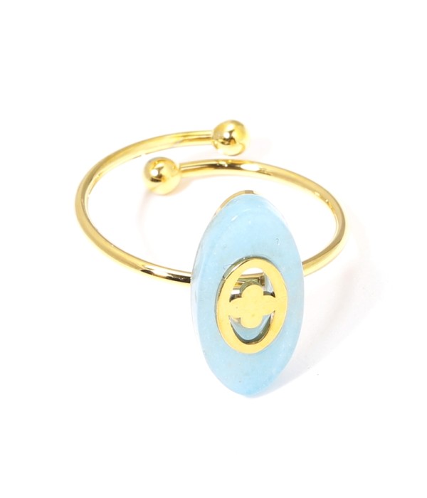 Anillos dorados con óvalo multicolores