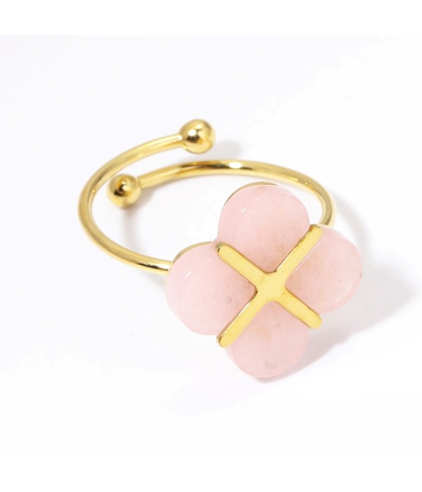 Anillos dorados con trébol de cuatro hojas multicolores