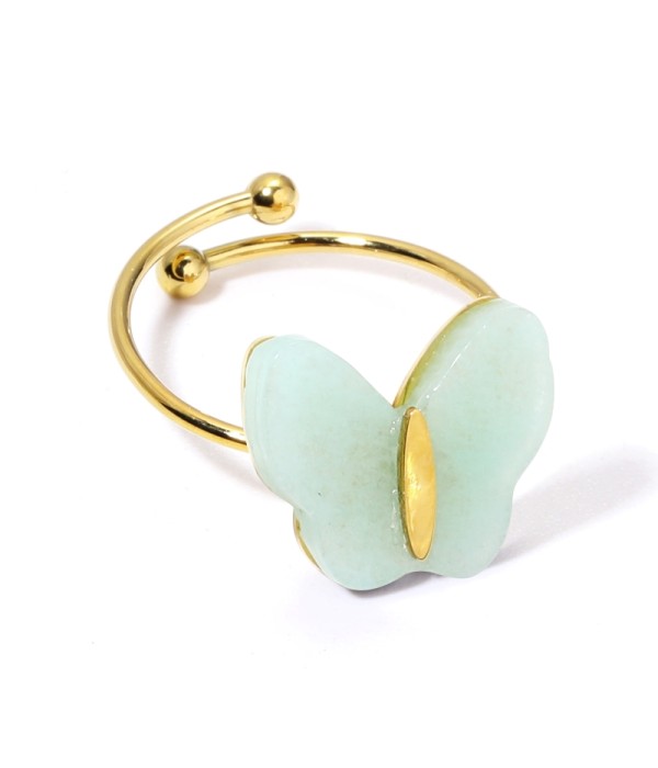 Anillos dorados con mariposa multicolores