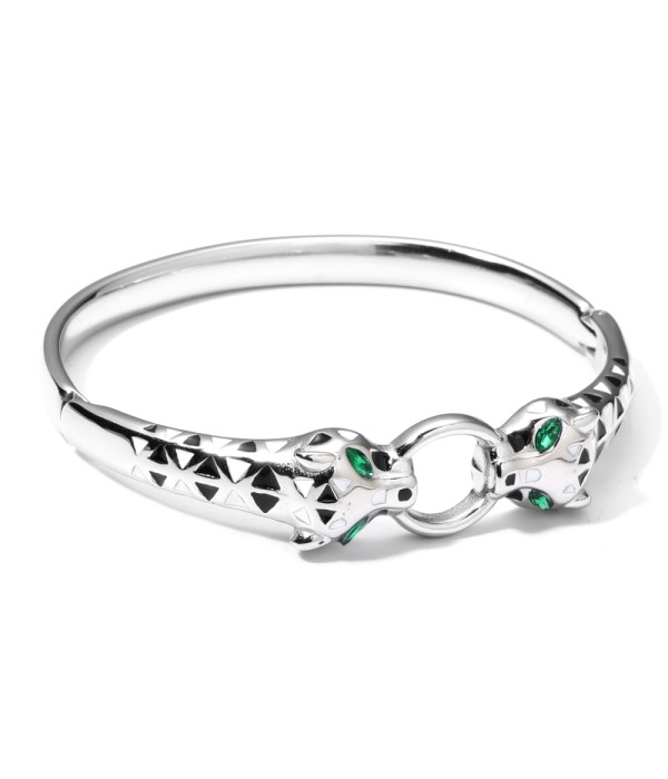 Pulsera rígida plateada tipo manguito