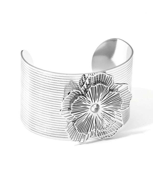 Brazalete plateado con flor