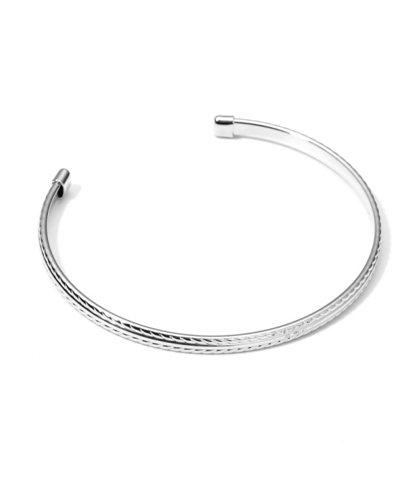 Pulsera rígida plateada abierta trenzada
