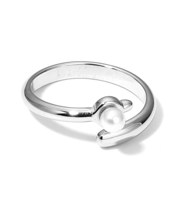 Anillo plateado con perla